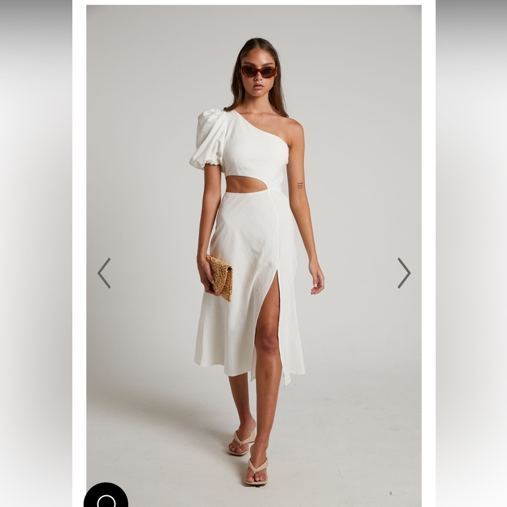 NWT Showpo MARCIA ONE SHOULDER MIDI DRESS WITH SIDE CUT OUT IN WHITE size 2